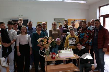 Naša občanka Jolanka Škerlak praznovala 100. rojstni dan 3